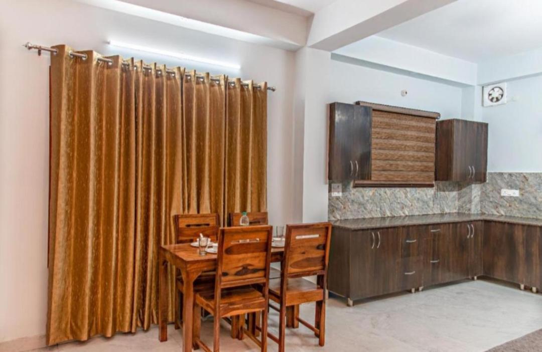 Mystic Forest View Kasauli I Serviced Villa I Best Seller I Vacations I Family Events I Open Air Lawn I Sky Bonfire I Kasauli By Exotic Stays Exterior foto