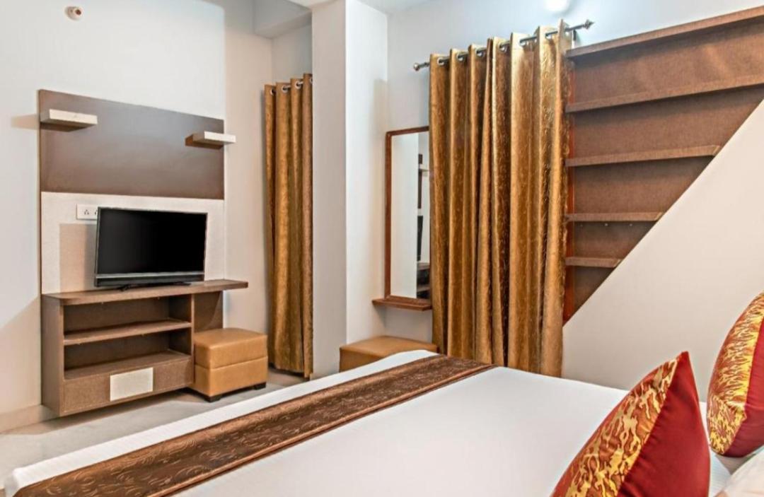 Mystic Forest View Kasauli I Serviced Villa I Best Seller I Vacations I Family Events I Open Air Lawn I Sky Bonfire I Kasauli By Exotic Stays Exterior foto